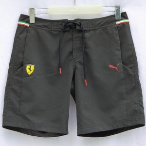 Scuderia Ferrari black short